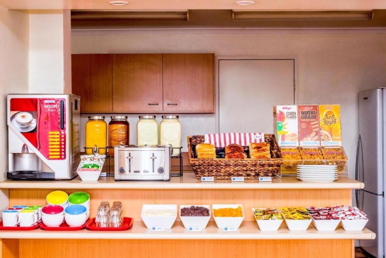 Ibis Budget Coffs Harbour Esterno foto