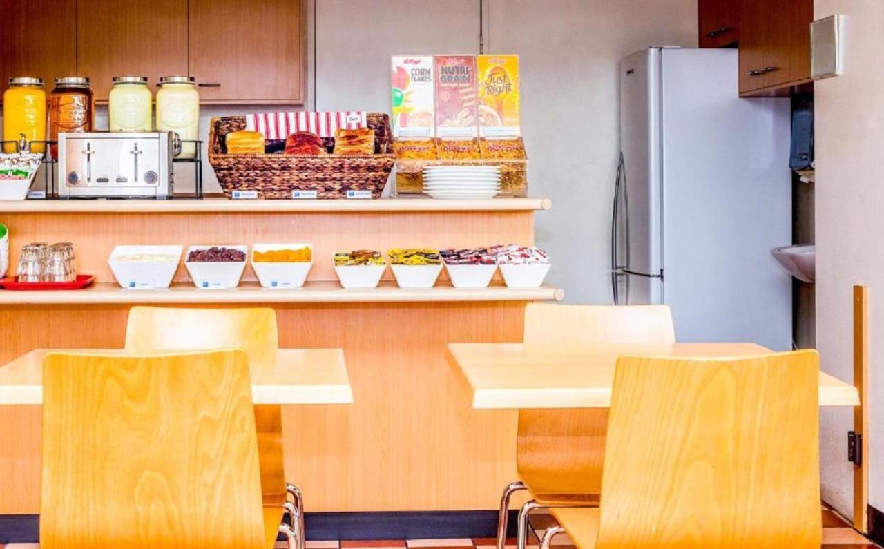 Ibis Budget Coffs Harbour Esterno foto